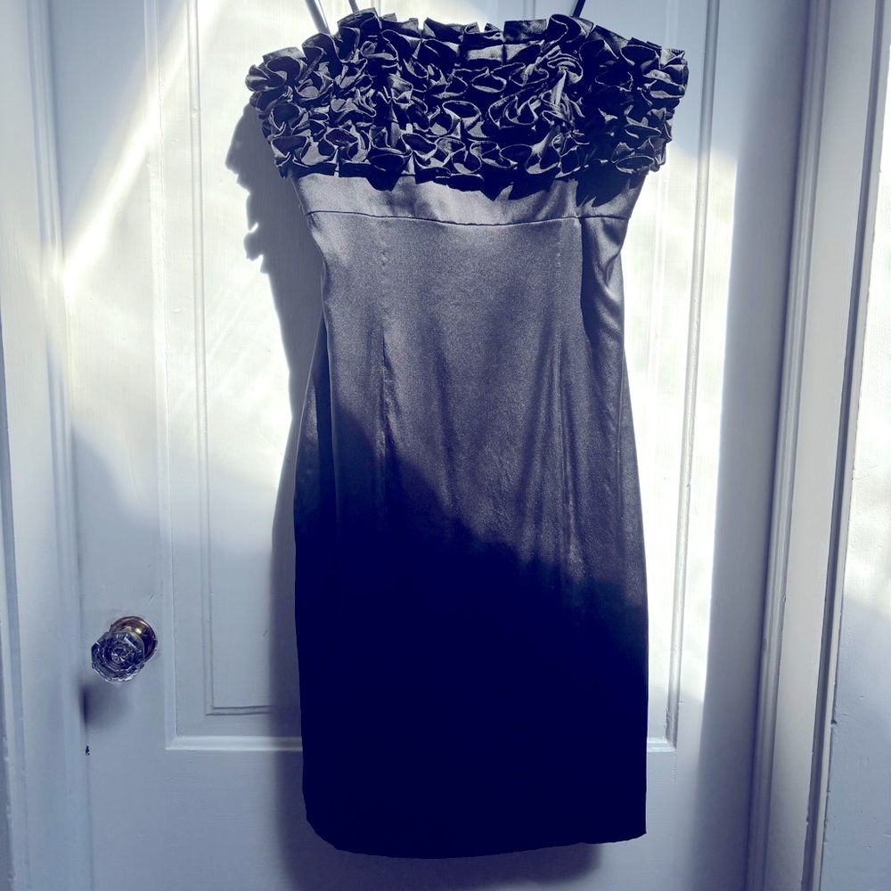 Betsey Johnson Black Silk Stretch Ruffled Bust Strapless Dress Size 10